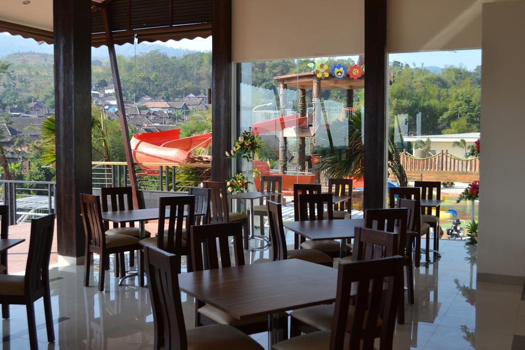 Bess Resort & Waterpark Hotel And Convention 말랑 외부 사진
