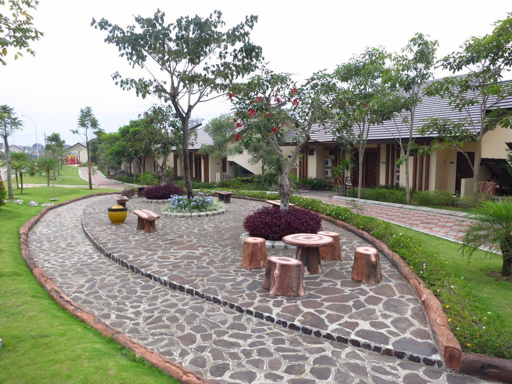 Bess Resort & Waterpark Hotel And Convention 말랑 외부 사진